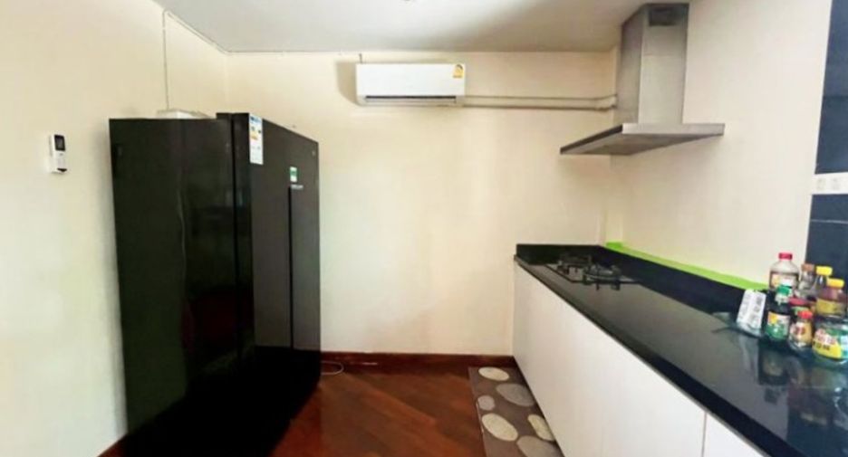 For sale 6 ベッドルーム house in Bang Lamung, Chonburi