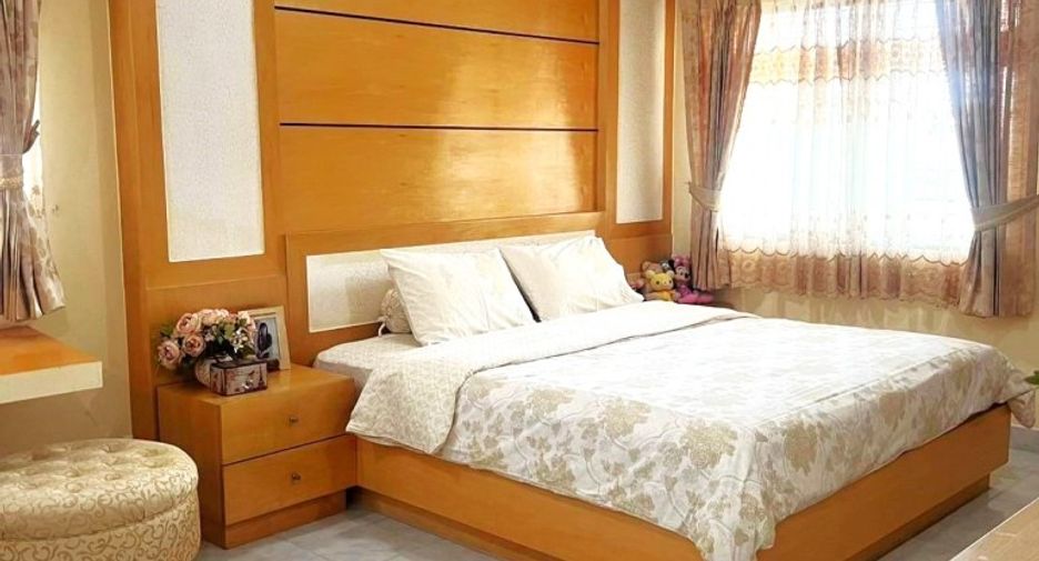 Продажа 4 спальни дом в Банг Ламунг, Чонбури