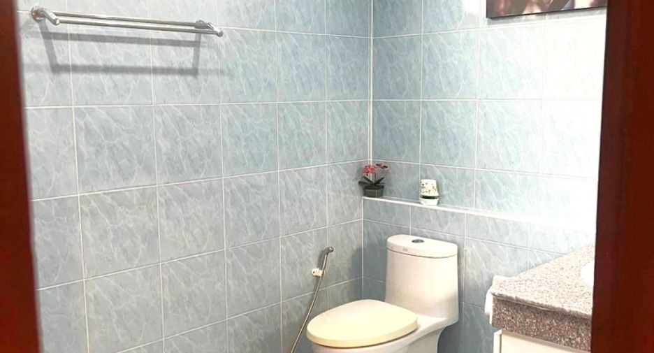 Продажа 4 спальни дом в Банг Ламунг, Чонбури