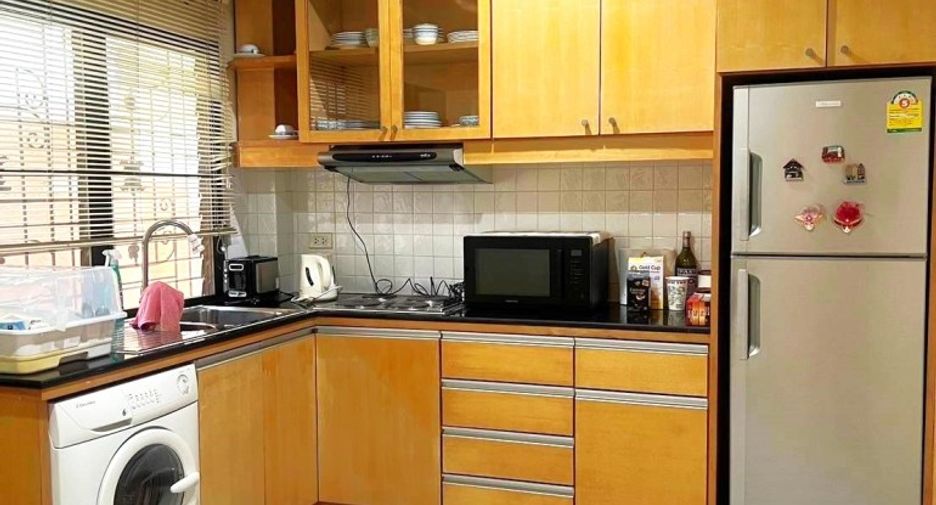 Продажа 4 спальни дом в Банг Ламунг, Чонбури