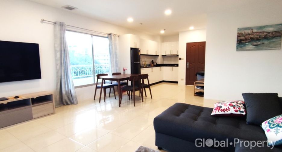 For sale 3 bedrooms condo in Pratumnak, Pattaya
