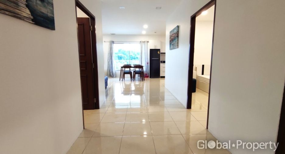 For sale 3 bedrooms condo in Pratumnak, Pattaya