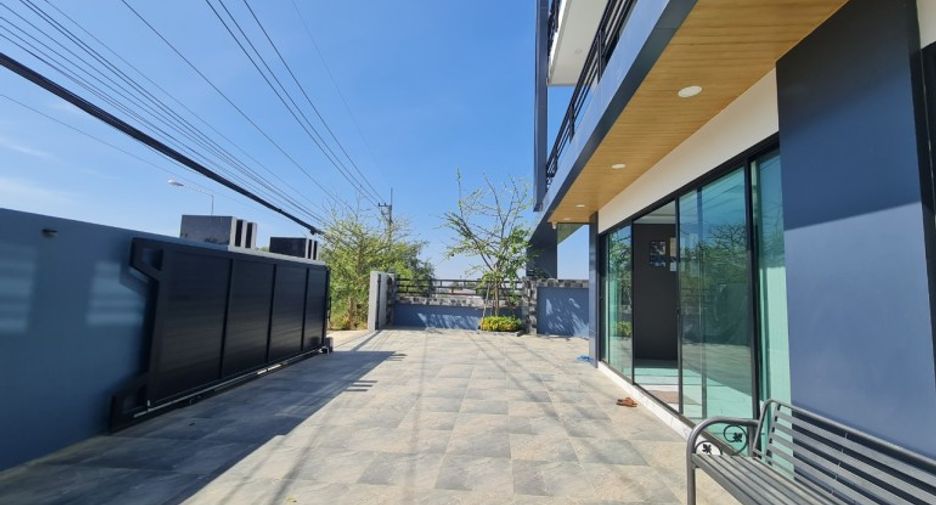 Gewerbefläche zum Kauf in East Pattaya, Pattaya