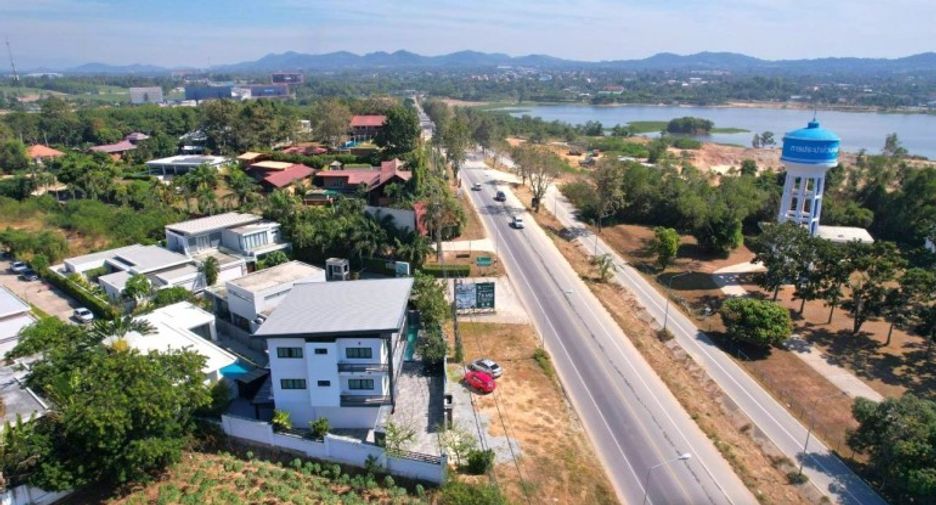 Gewerbefläche zum Kauf in East Pattaya, Pattaya