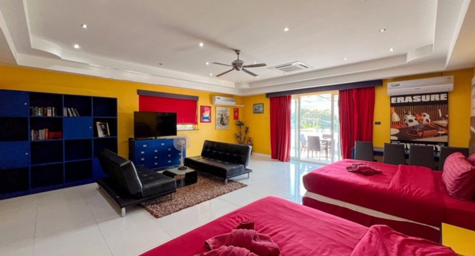 For sale retail Space in Pratumnak, Pattaya
