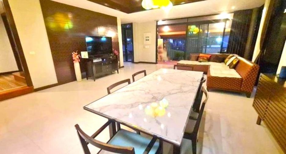For sale 3 bedrooms house in East Pattaya, Pattaya