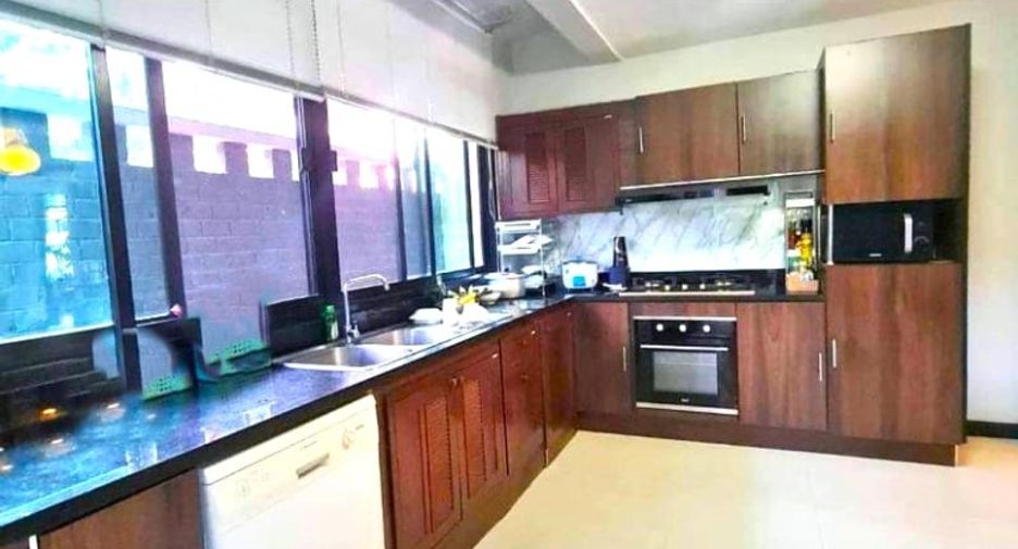 For sale 3 bedrooms house in East Pattaya, Pattaya