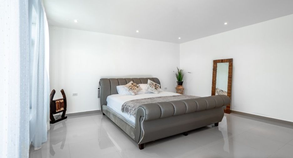 For sale 6 bedrooms house in East Pattaya, Pattaya
