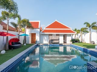 Casa en venta de 6 habitaciones en Bang Lamung, Chonburi