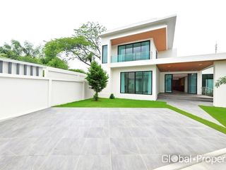 出售 4 卧室 独立屋 在 Bang Lamung, Chon Buri