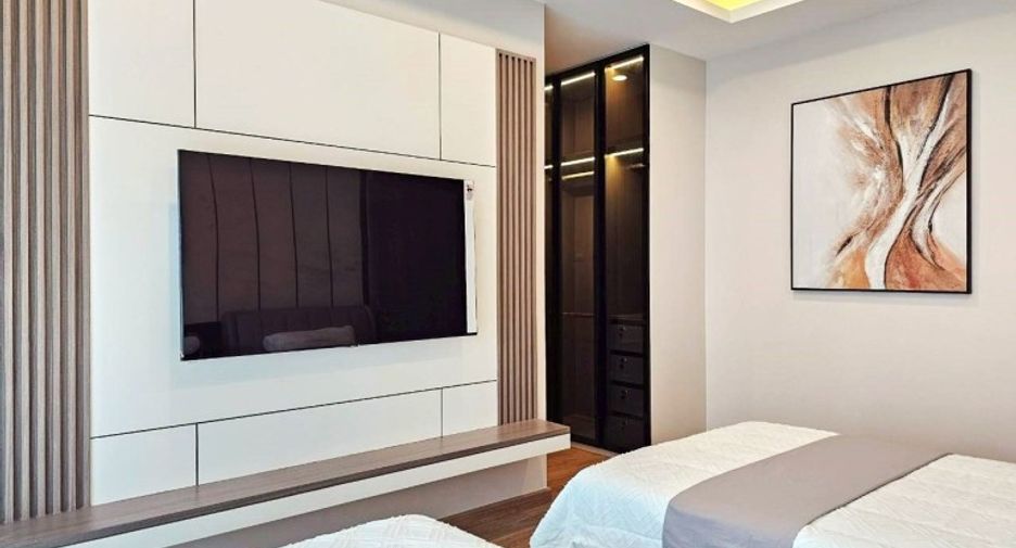 Продажа 4 спальни дом в Йомтиен, Паттайя