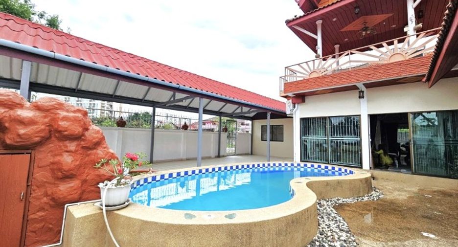 Casa en venta de 3 habitaciones en South Pattaya, Pattaya