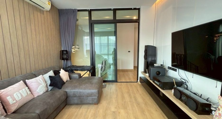 For sale 4 bedrooms house in Bang Lamung, Chonburi