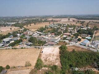 出售 土地 在 Bang Lamung, Chon Buri