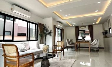 À vendre 3 chambres maison à East Pattaya, Pattaya