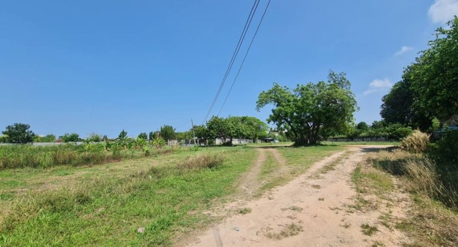 For sale land in Bang Lamung, Chonburi