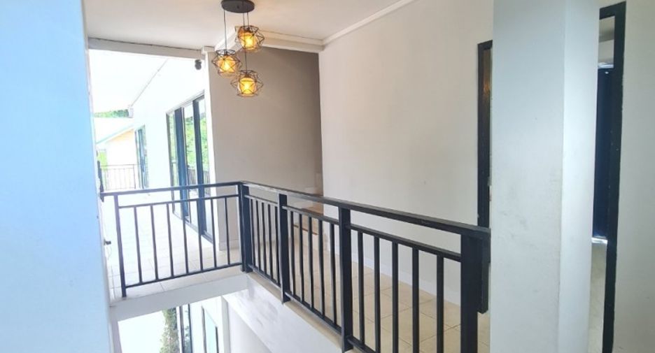 ขาย 8 ห้องนอน บ้านเดี่ยว ใน สัตหีบ, ชลบุรี