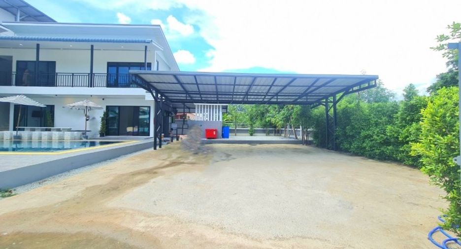 ขาย 8 ห้องนอน บ้านเดี่ยว ใน สัตหีบ, ชลบุรี
