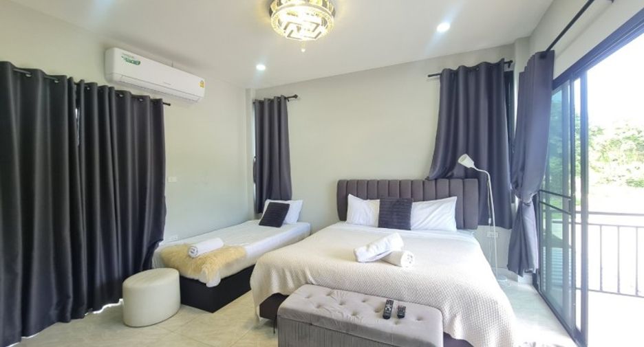 ขาย 8 ห้องนอน บ้านเดี่ยว ใน สัตหีบ, ชลบุรี