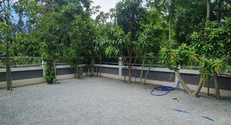 ขาย 8 ห้องนอน บ้านเดี่ยว ใน สัตหีบ, ชลบุรี