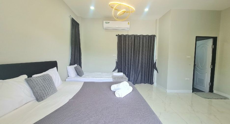 ขาย 8 ห้องนอน บ้านเดี่ยว ใน สัตหีบ, ชลบุรี