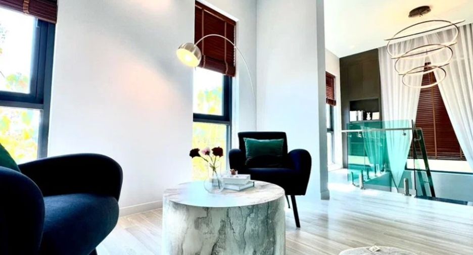 À vendre 4 chambres maison à Bang Lamung, Chonburi