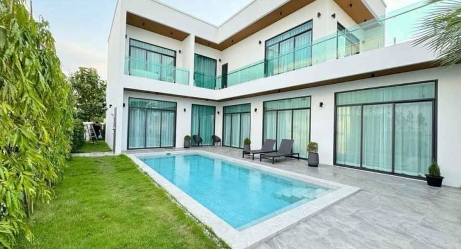 À vendre 4 chambres maison à Bang Lamung, Chonburi