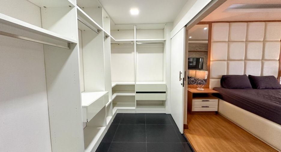 À vendre 4 chambres maison à Bang Lamung, Chonburi