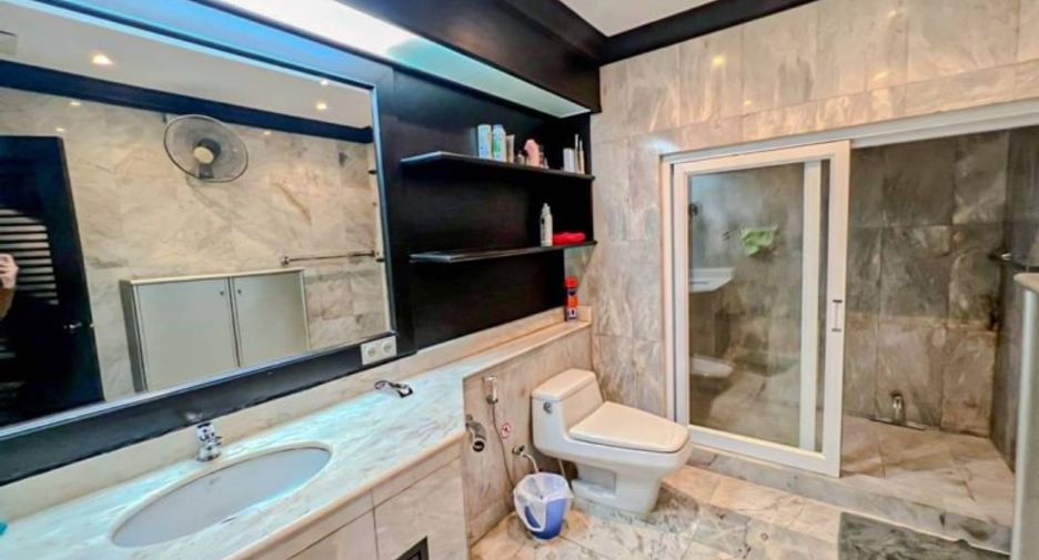 For sale 1 bed condo in North Pattaya, Pattaya