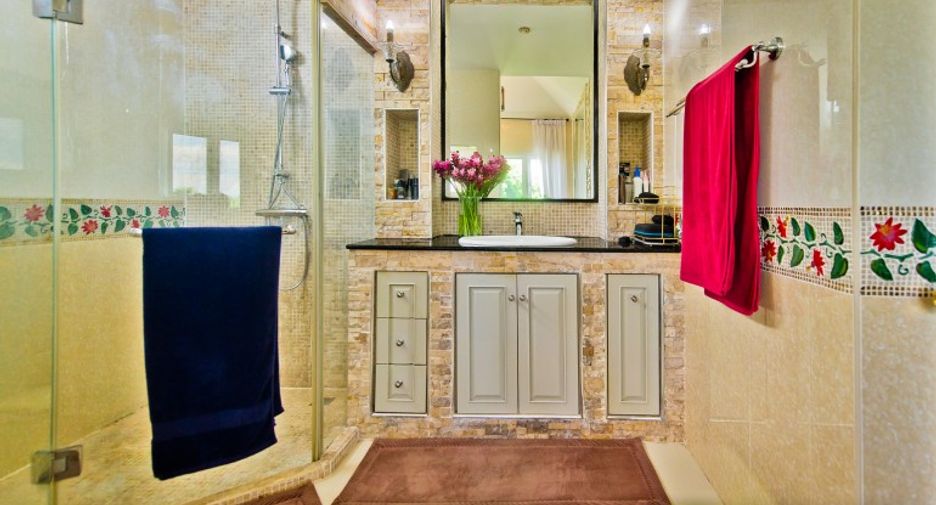 For sale 8 bedrooms house in Sattahip, Chonburi