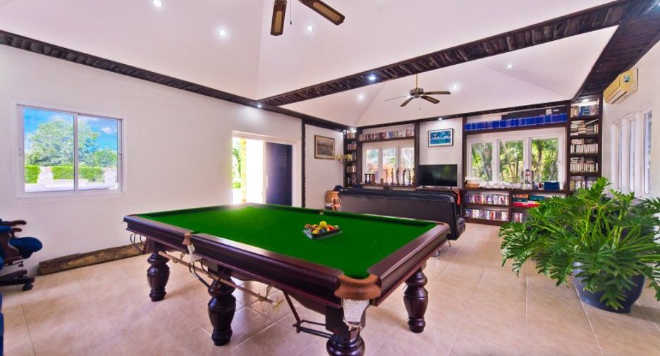 For sale 8 bedrooms house in Sattahip, Chonburi