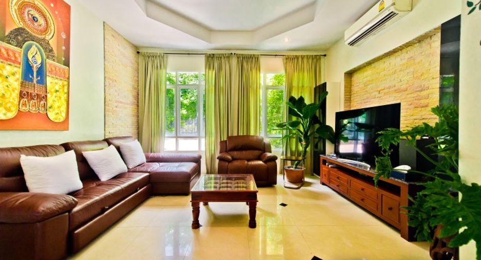 For sale 8 bedrooms house in Sattahip, Chonburi