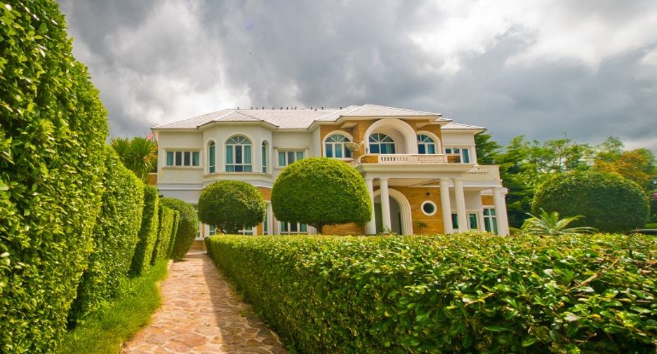 For sale 8 bedrooms house in Sattahip, Chonburi