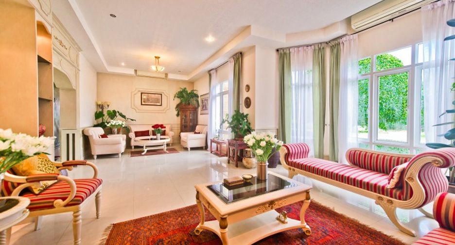 For sale 8 bedrooms house in Sattahip, Chonburi