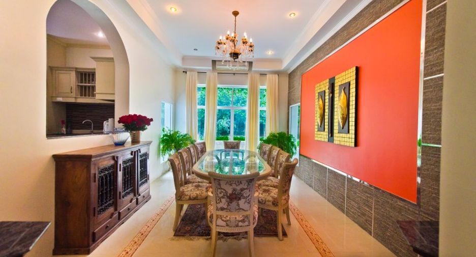 For sale 8 bedrooms house in Sattahip, Chonburi