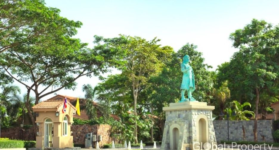 À vendre 5 chambres maison à Bang Lamung, Chonburi