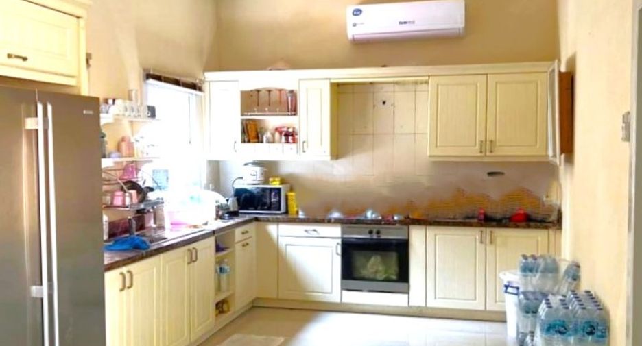 À vendre 5 chambres maison à Bang Lamung, Chonburi