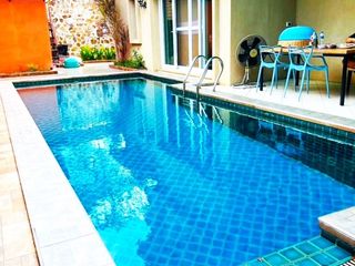 À vendre 5 chambres maison à Bang Lamung, Chonburi