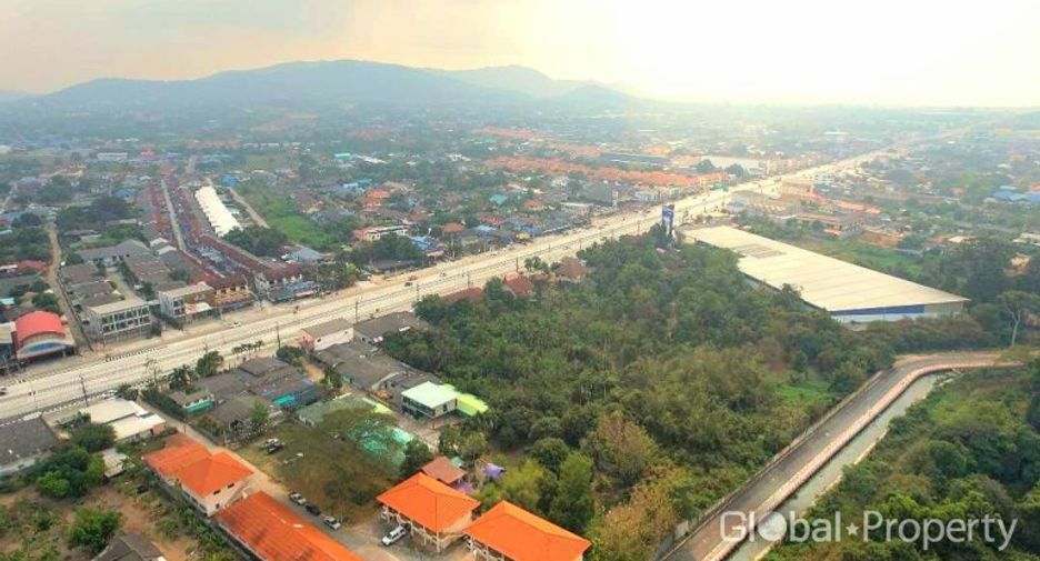 À vendre terrain à Sattahip, Chonburi