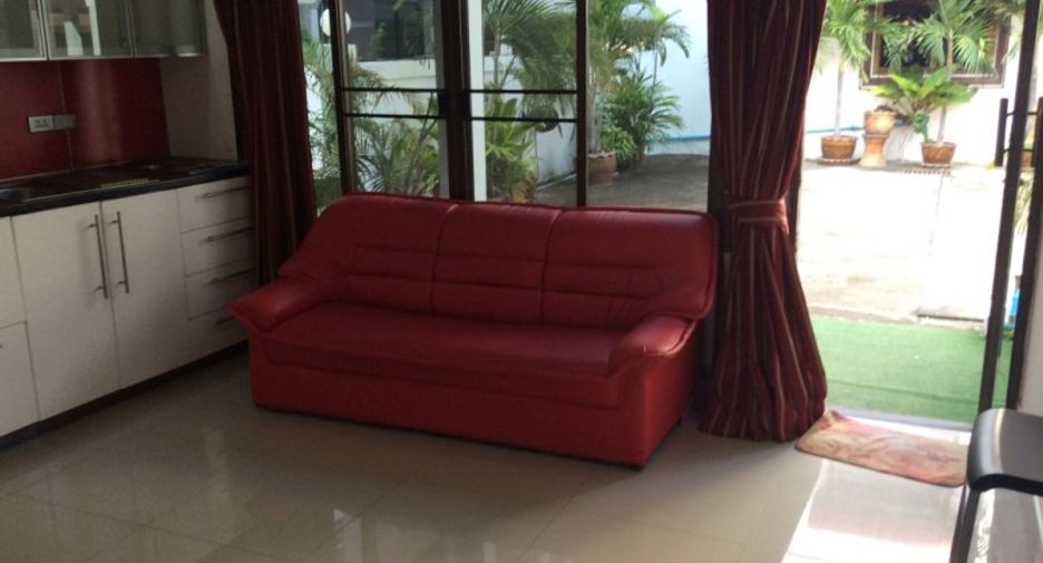 À vendre 5 chambres maison à Pratumnak, Pattaya