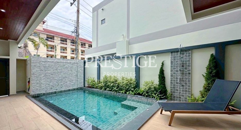 Haus zum Kauf mit 4 Zimmer in Bang Lamung, Chonburi