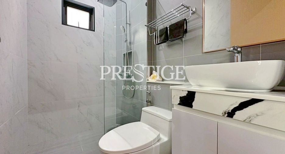 Haus zum Kauf mit 4 Zimmer in Bang Lamung, Chonburi