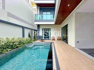 Haus zum Kauf mit 4 Zimmer in Bang Lamung, Chonburi