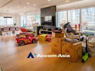 For sale 3 bed condo in Khlong Toei, Bangkok