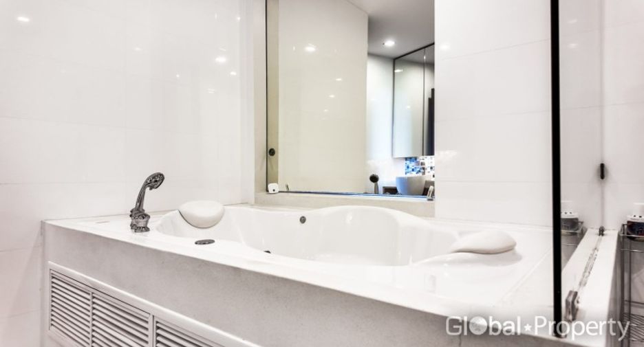 À vendre 2 chambres condo à Bang Lamung, Chonburi