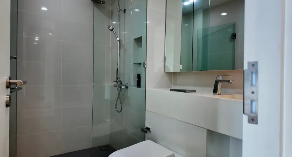 For rent and for sale 4 bedrooms condo in Bang Rak, Bangkok