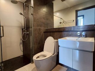 For sale 2 bed condo in Bang Phlat, Bangkok