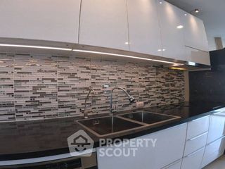 For sale 2 bed condo in Bang Khen, Bangkok