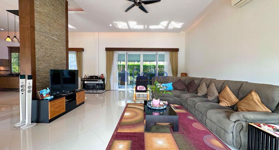 For sale 4 bedrooms house in Bang Lamung, Chonburi