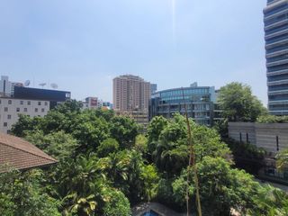 For rent 3 bedrooms condo in Sathon, Bangkok